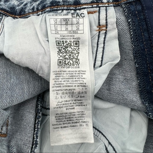 GBG Los Ángeles Distressed Cut Off Jean Shorts Size 26 Women’s - Picture 5 of 10